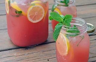 吃瓜冻成冰棍吃,吃瓜冻成冰棍，清凉一夏尽享美味